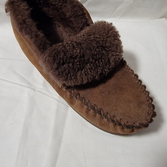 Left slipper ONLY- Mens L L Bean size 11 Medium - Picture 1 of 7